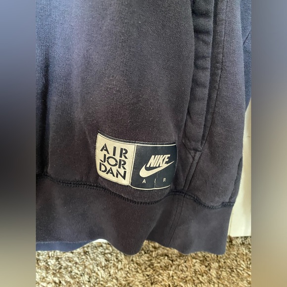 Michael Jordan, Medium, Navy blue zip up hoodie. Size M. - Picture 5 of 8